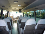後部座席から運転席側を見た画像(格安マイクロバスレンタル。貸切バスが安い　チャーターバスのJN)