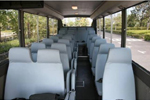 座席(格安マイクロバスレンタル。貸切バスが安い　チャーターバスのJN)